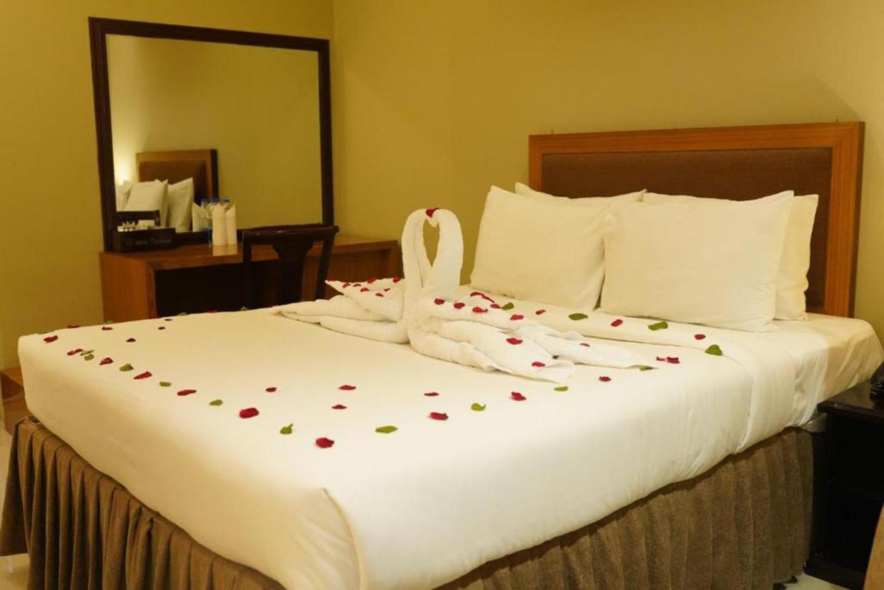 Hotel Fountain Dhaka Exterior photo